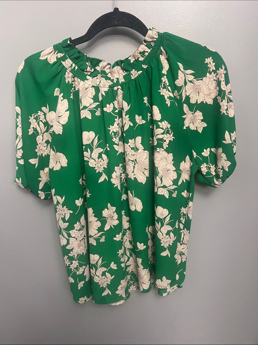 Sienna Sky Green Floral Puff Sleeve Blouse